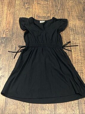 Universal Thread Black V-Neck Elastic Waist Cotton Dress